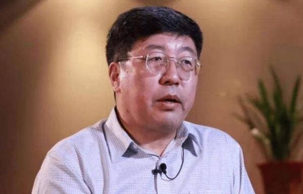 北京师范大学教授董藩处理结果 不当言论被各大平台禁言