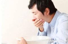 早起恶心反胃想吐是什么原因，患有咽炎或慢性胃炎